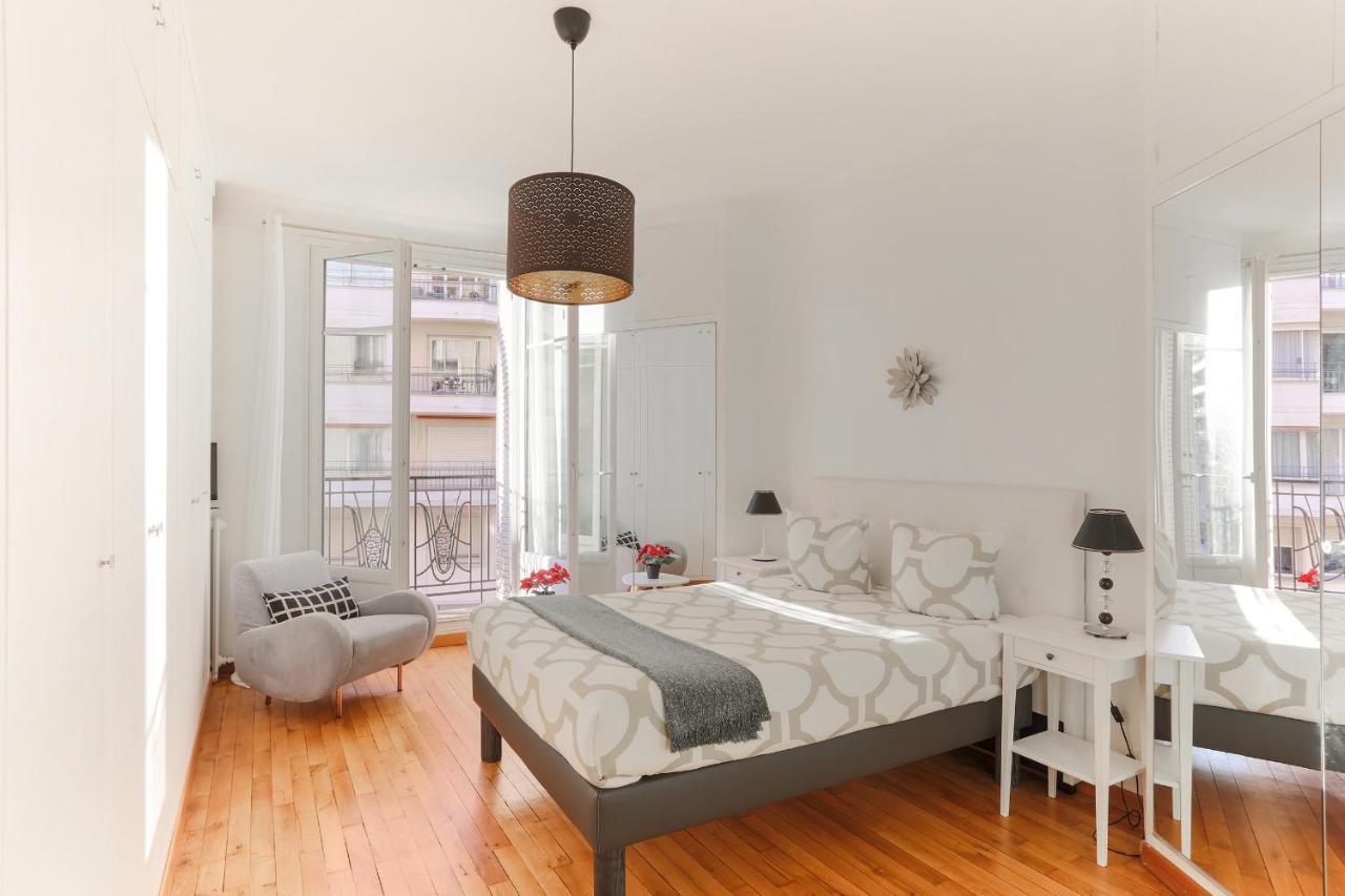 Appartement Place du Trocadéro Paris Extérieur photo